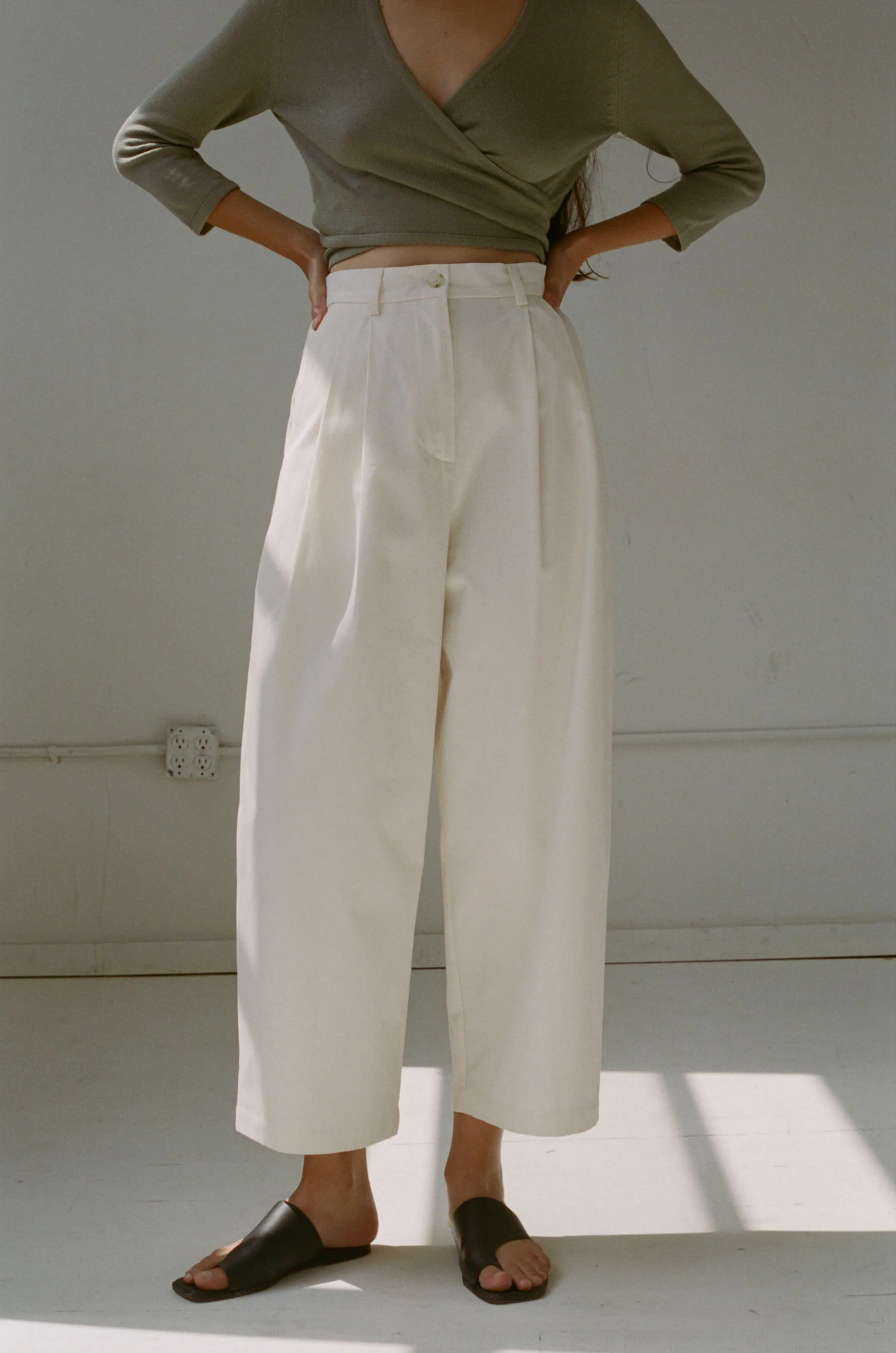 Boy Trouser in Salt