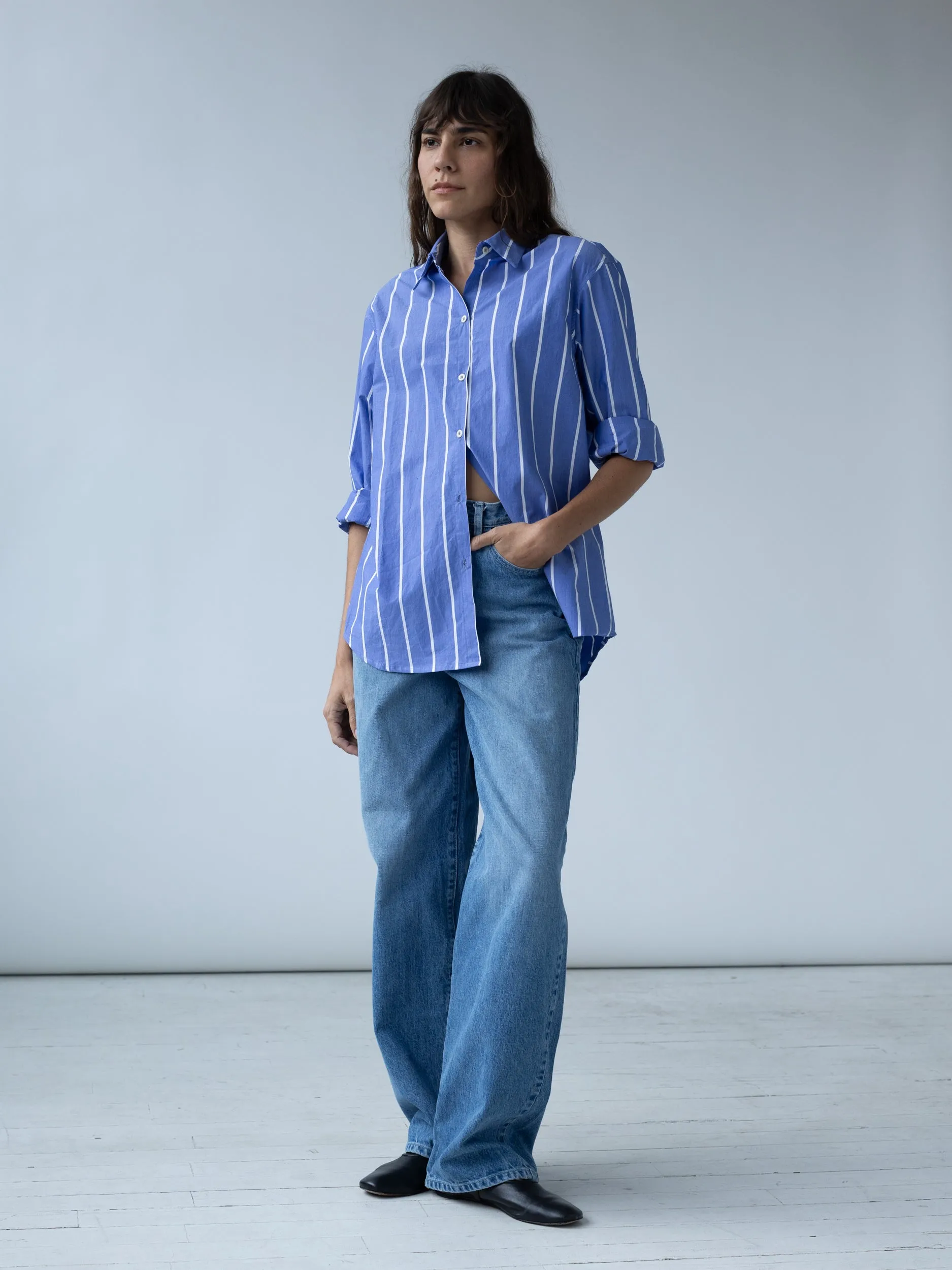 Classic Button Down in Wide Blue Stripe