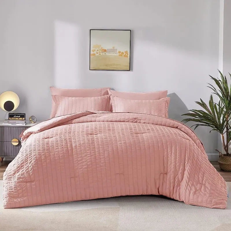 Double bed linen set CozyLux Queen Comforter, 7 pieces, pink